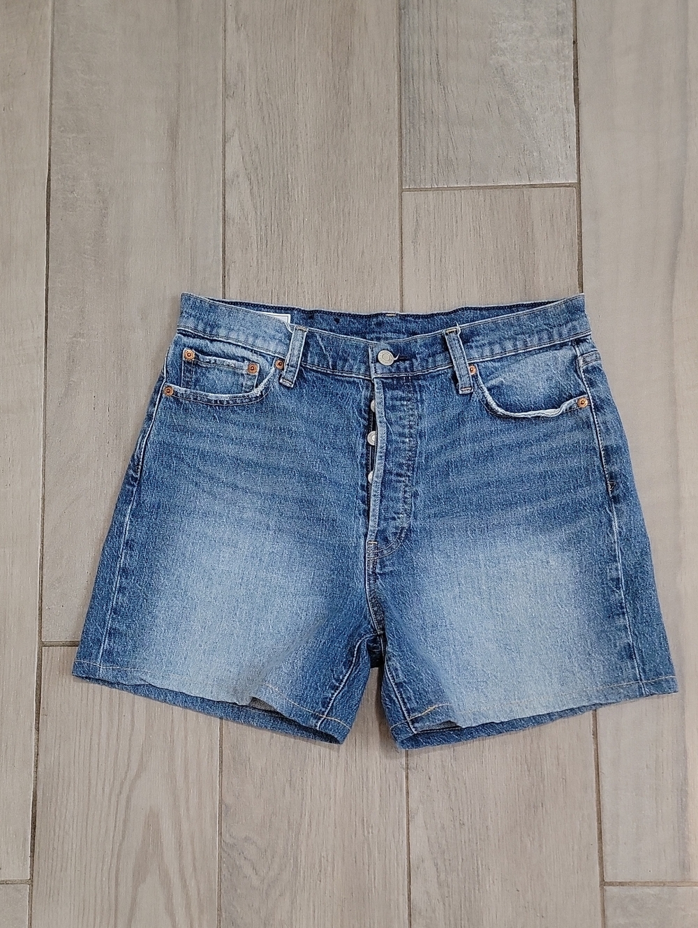 Midi Shorts High Rise